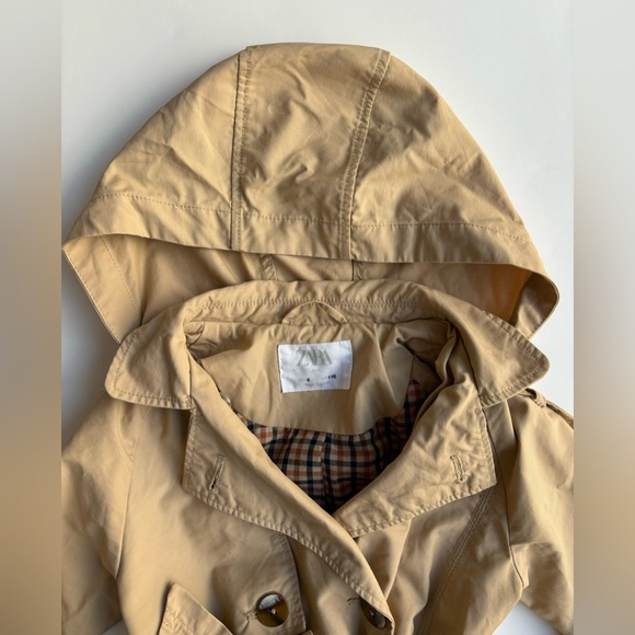 Girls’ Zara Trenchcoat - Picture 3 of 5